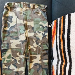 Vintage army cropped pants